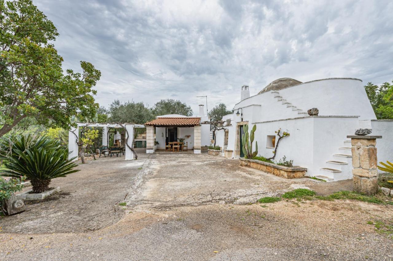 Trullo Saraceno By Rentbeat Villa Ostuni Ngoại thất bức ảnh